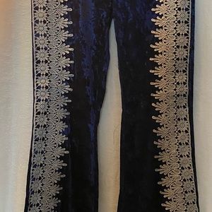 NWOT- blue velvet BOHO flared